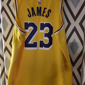 LeBron James Jersey